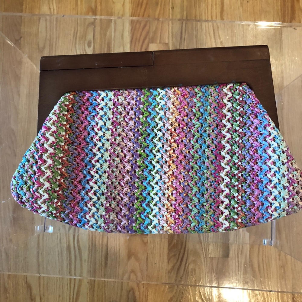 Multicolor Clutch